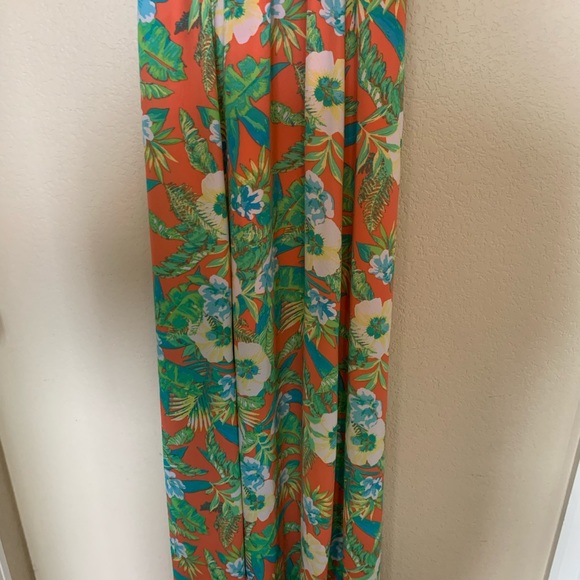 Sundress/ tropical  by Decree XS, front leg splits worn once. - Picture 9 of 14